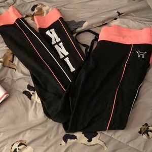 Vs pink campus yoga leggings large